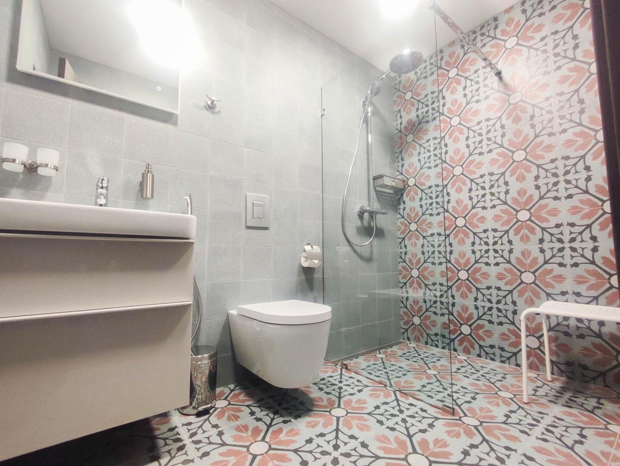 Good Mood Guesthouse Отепя Экстерьер фото